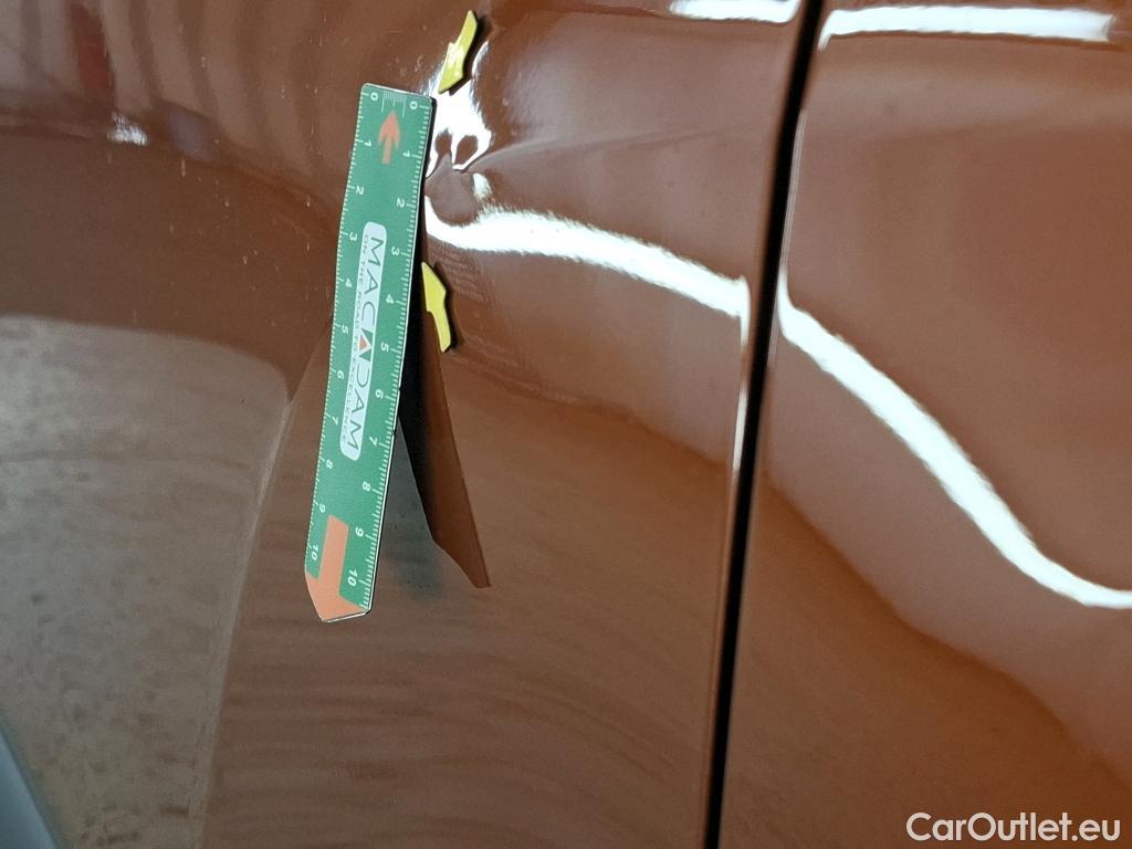  Citroen  C4  Berline Shine 1.5 BlueHDI 130CV BVA8 E6d #34