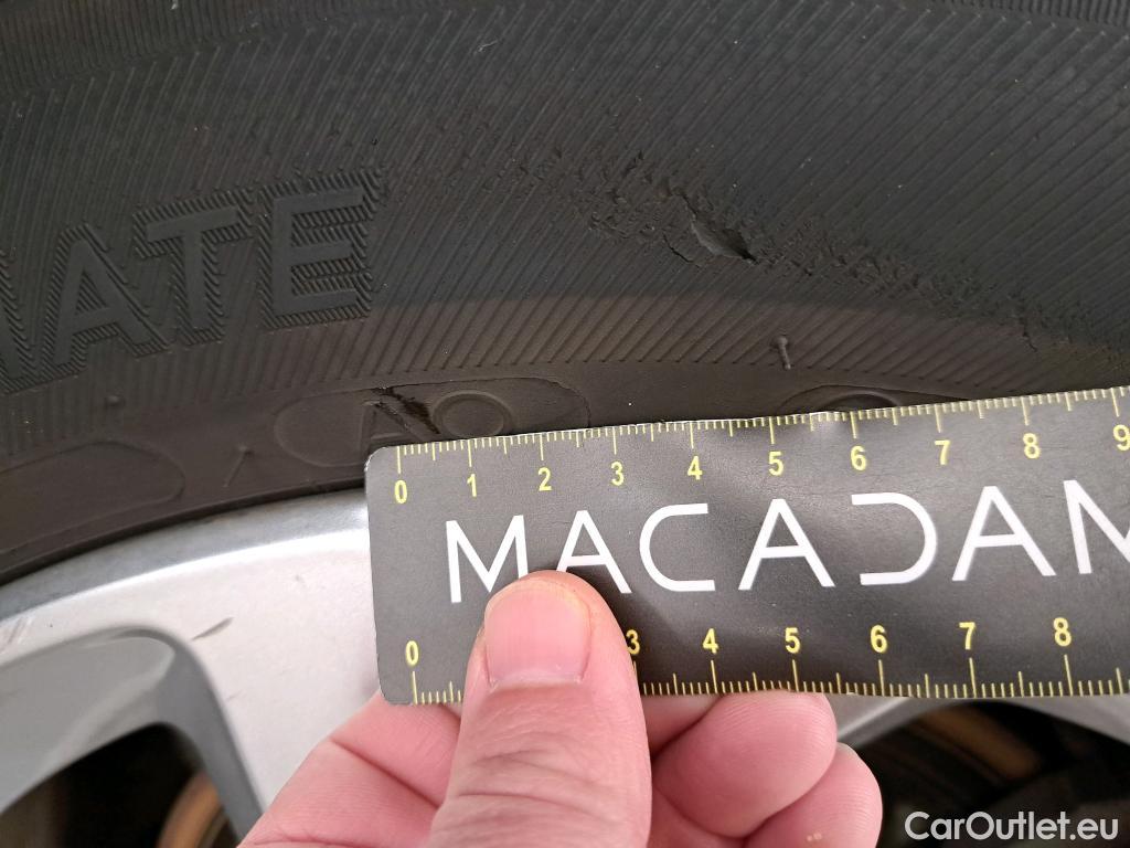  Citroen  C5 CITROEN  Aircross / 2022 / 5P / SUV Hybride rechargeable 225 e-EAT8 Feel #4