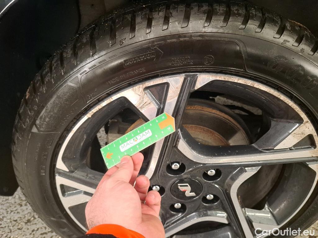  Hyundai  i30 HYUNDAI  Sport Wagon / 2020 / 5P / Break 1.0 T-GDI 120 MHEV DCT-7 N LINE SW #47