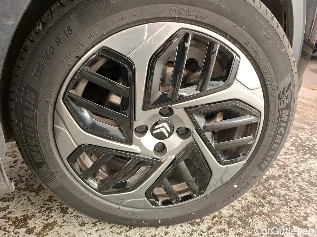  Citroen  C4 CITROEN  X / 2022 / 4P / Berline PureTech 130 S&S EAT8 Feel Pack #35