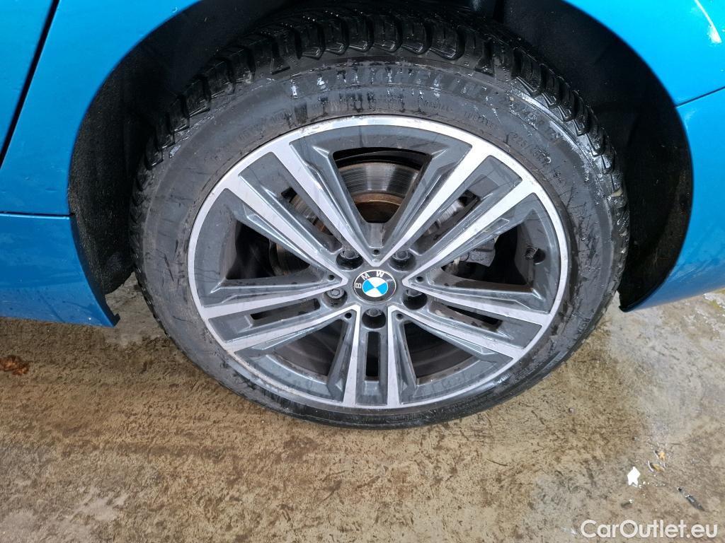  Bmw  Serie 1 BMW Série 1 / 2019 / 5P / Berline 1.5 116D DKG7 Business Design #14