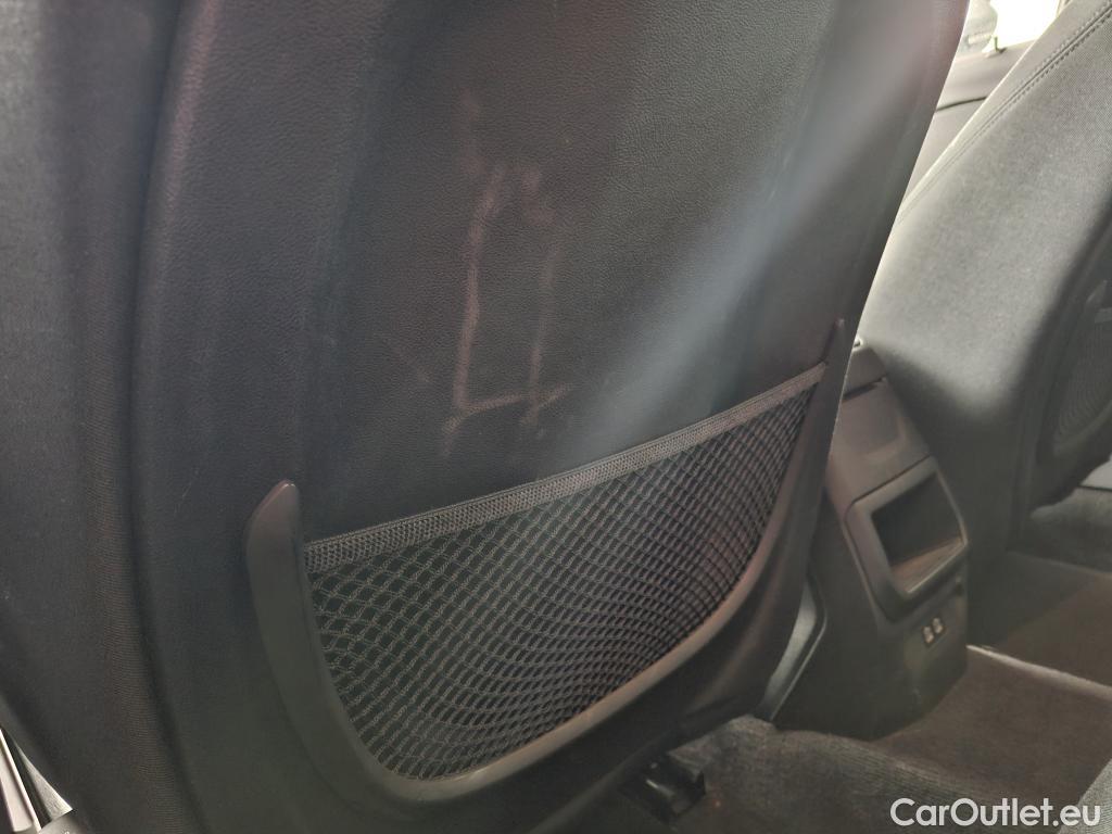  Bmw  Serie 1 BMW Série 1 / 2019 / 5P / Berline 1.5 116D DKG7 Business Design #25