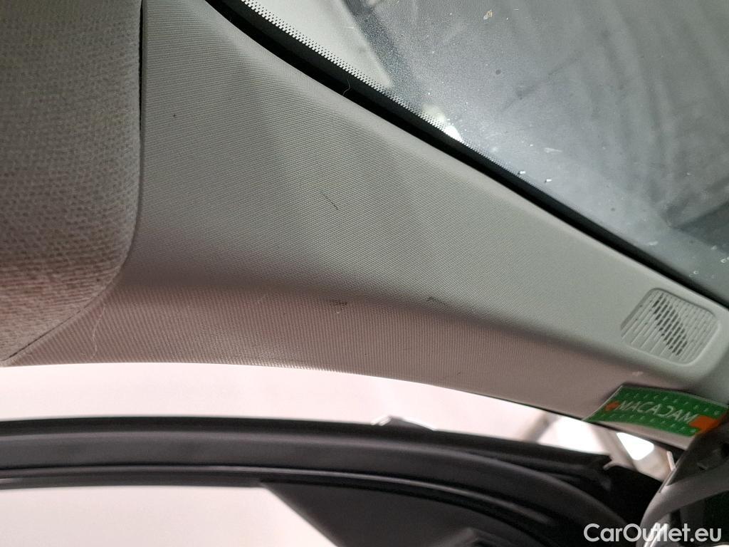  Citroen  C4 CITROEN  X / 2022 / 4P / Berline PureTech 130 S&S EAT8 Feel Pack #42