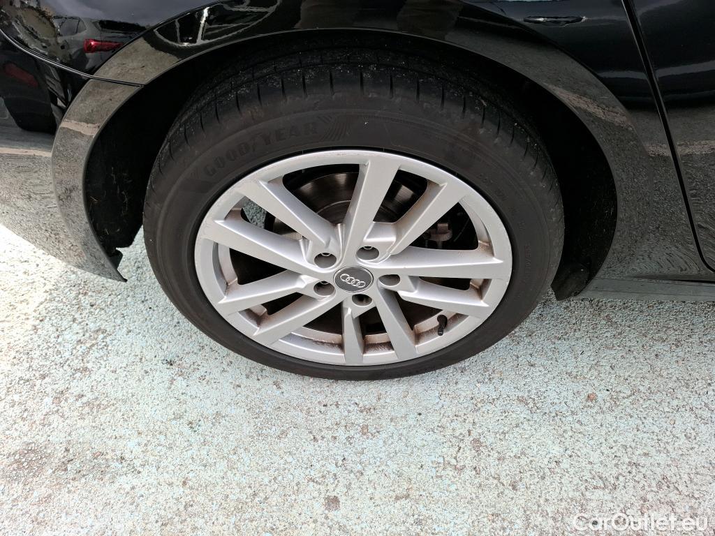  Audi  A3 AUDI  Sportback / 2016 / 5P / Berline 35 TFSI 150 COD S TRONIC BUSINESS LINE #10