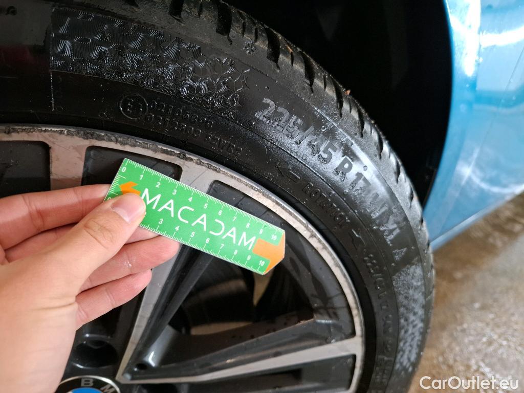  Bmw  Serie 1 BMW Série 1 / 2019 / 5P / Berline 1.5 116D DKG7 Business Design #13