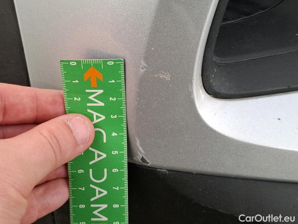  Renault  Captur  II Evolution 1.6 E-TECH Hybrid 145CV BVA6 E6d #25