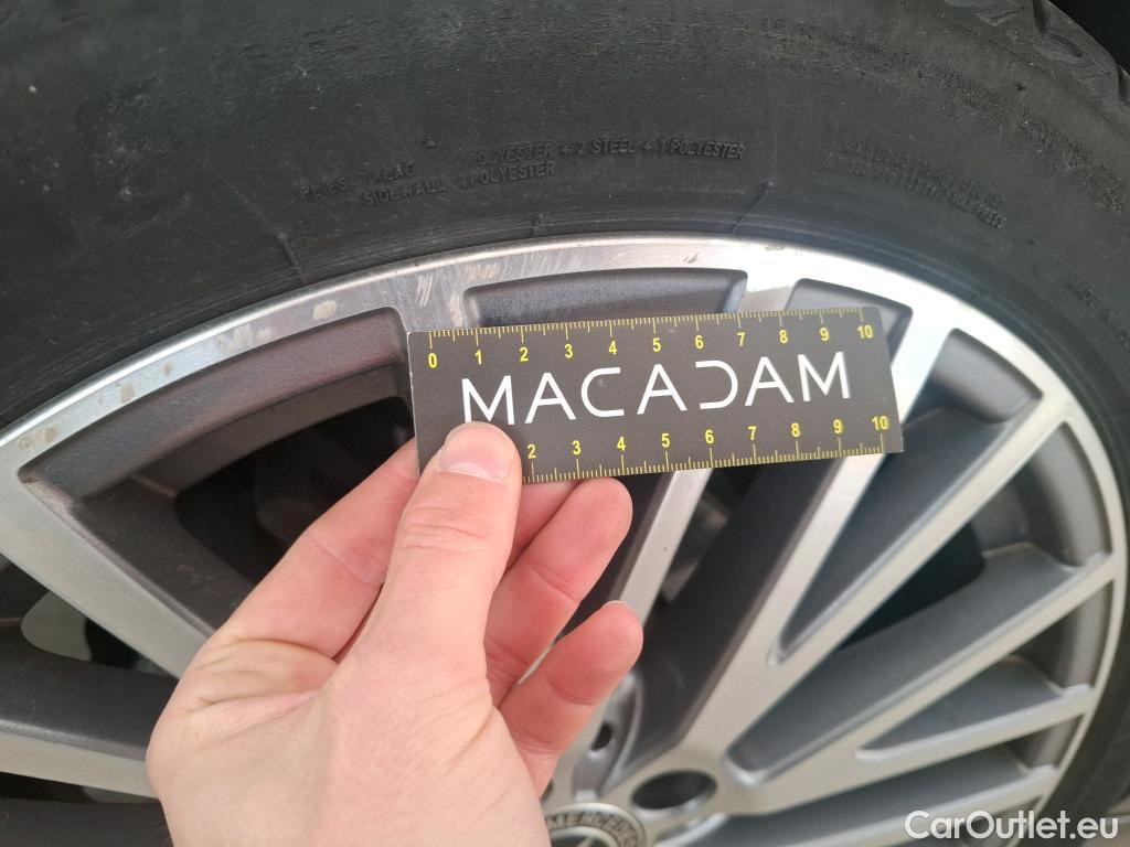  Mercedes  CLA-Klasse MERCEDES-BENZ CLA Coupe  2019  4P  Coupé CLA 180 d Business Line BA8 #35