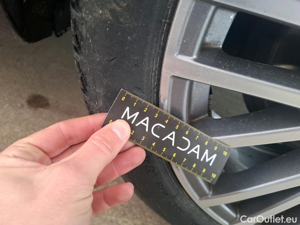  Mercedes  CLA-Klasse MERCEDES-BENZ CLA Coupe  2019  4P  Coupé CLA 180 d Business Line BA8 #7