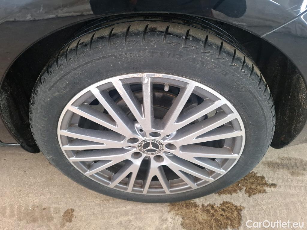  Mercedes  CLA-Klasse MERCEDES-BENZ CLA Coupe  2019  4P  Coupé CLA 180 d Business Line BA8 #5