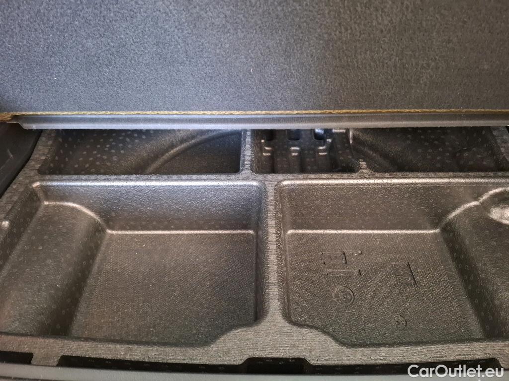  KIA  Sportage  Active Hybrid 1.6 T-GDi 230CV BVA6 E6d #17