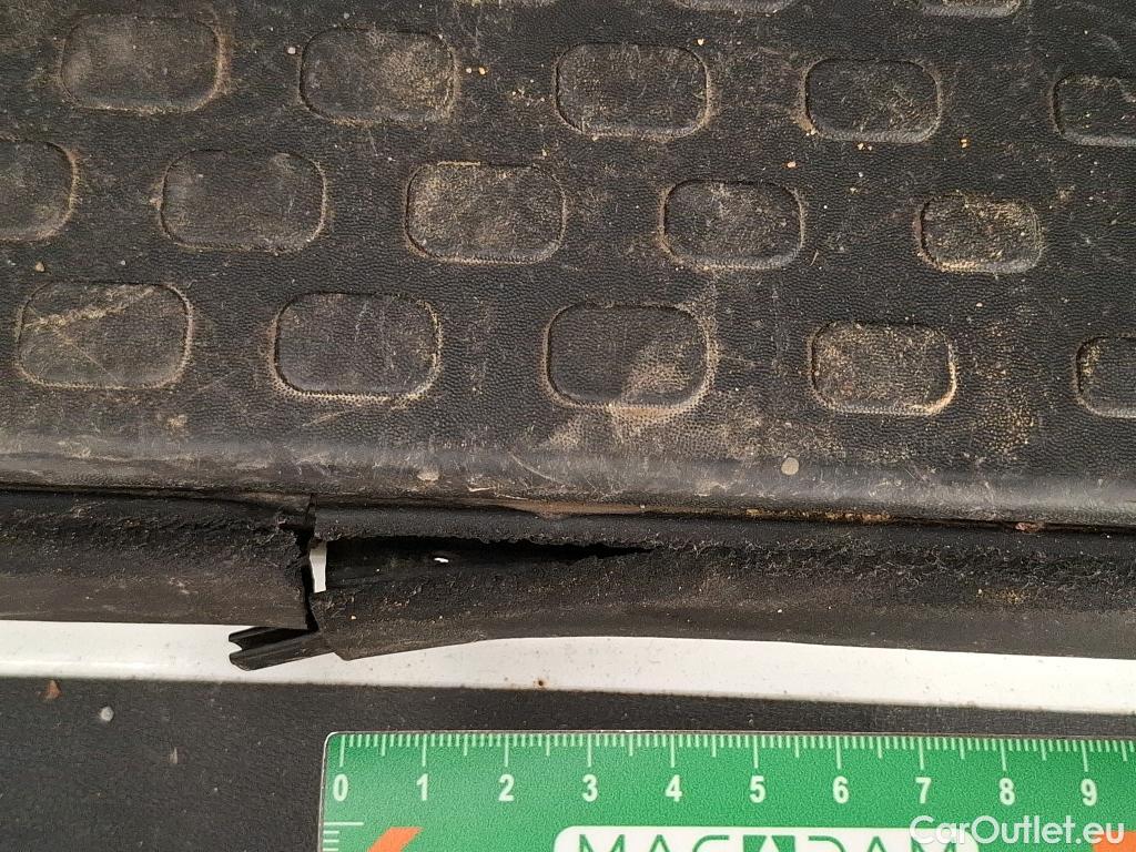  Renault  Trafic  Fourgon L2H1 1300 Grand Confort 1.6 dCi #44