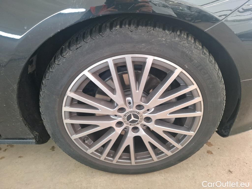  Mercedes  CLA-Klasse MERCEDES-BENZ CLA Coupe  2019  4P  Coupé CLA 180 d Business Line BA8 #14