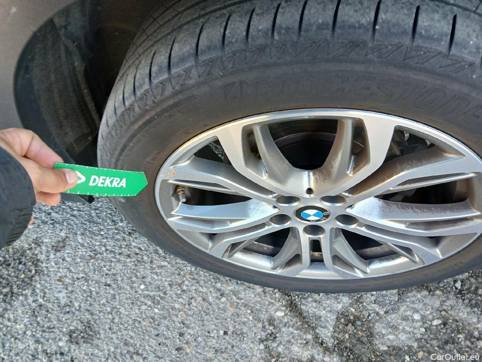  Bmw  X2 BMW  sDrive18i Impulse Steptronic Techo Solar #25