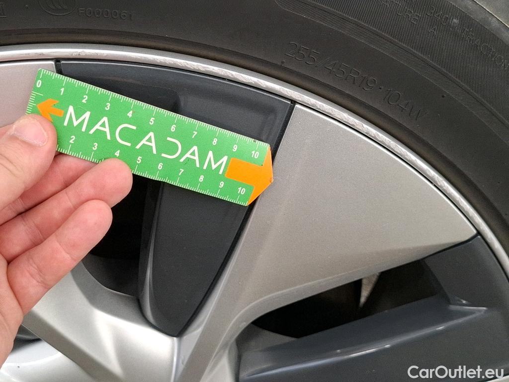  Tesla  Model Y TESLA  / 2021 / 5P / SUV RWD #11