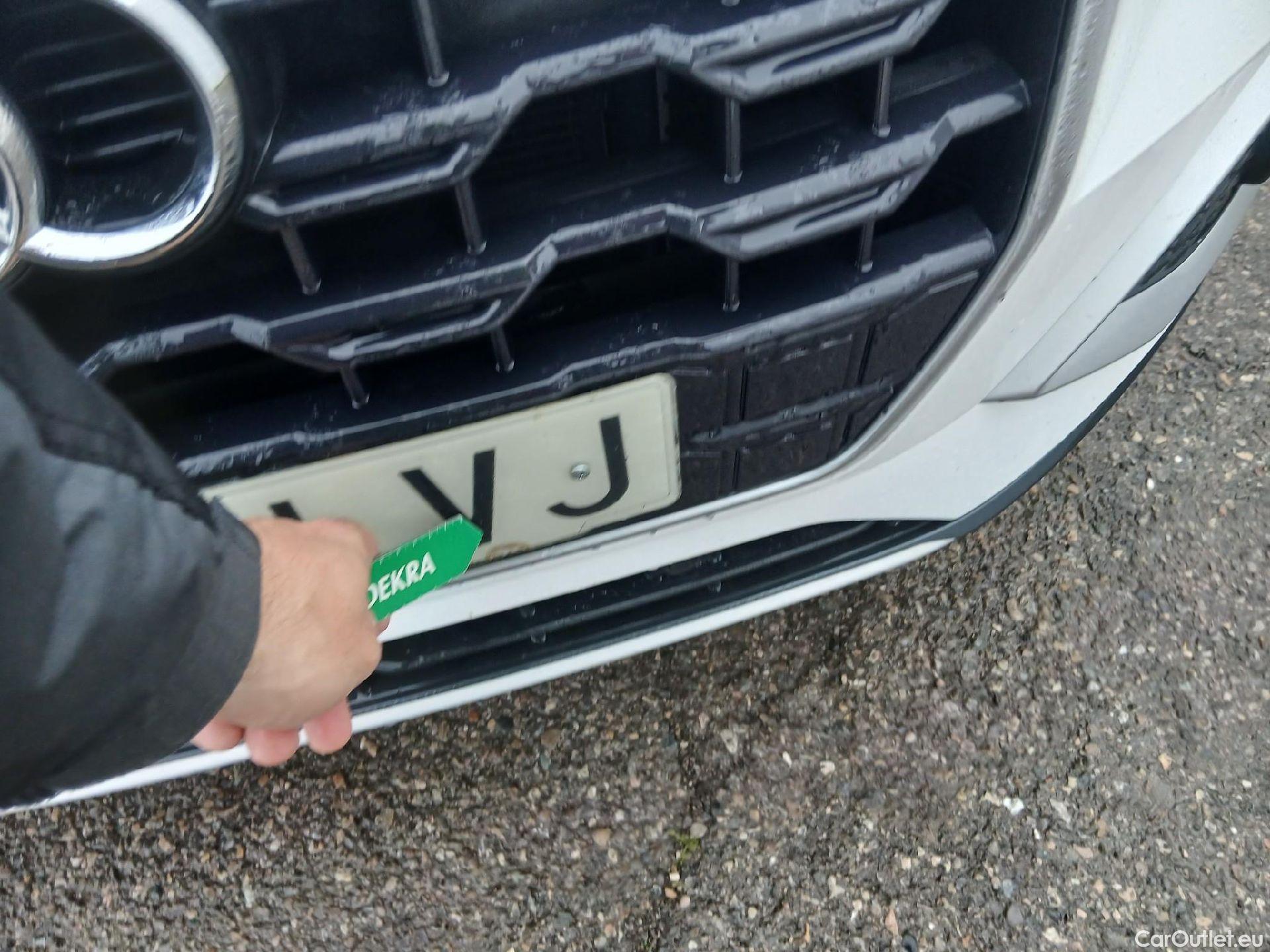  Audi  Q2 AUDI  / 2020 / 5P / todoterreno Advanced 30 TFSI 81kW (110CV) #3