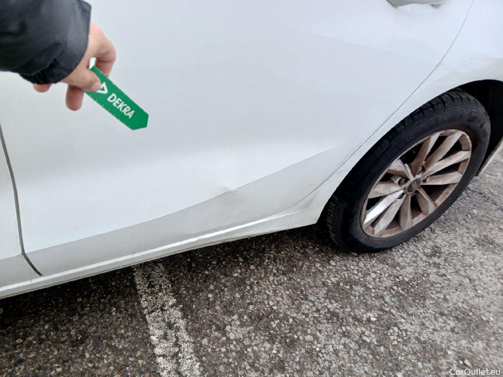  Audi  A3 AUDI  / 2020 / 5P / berlina con portón Sportback 30 TFSI 81kW (110CV) S tronic #25