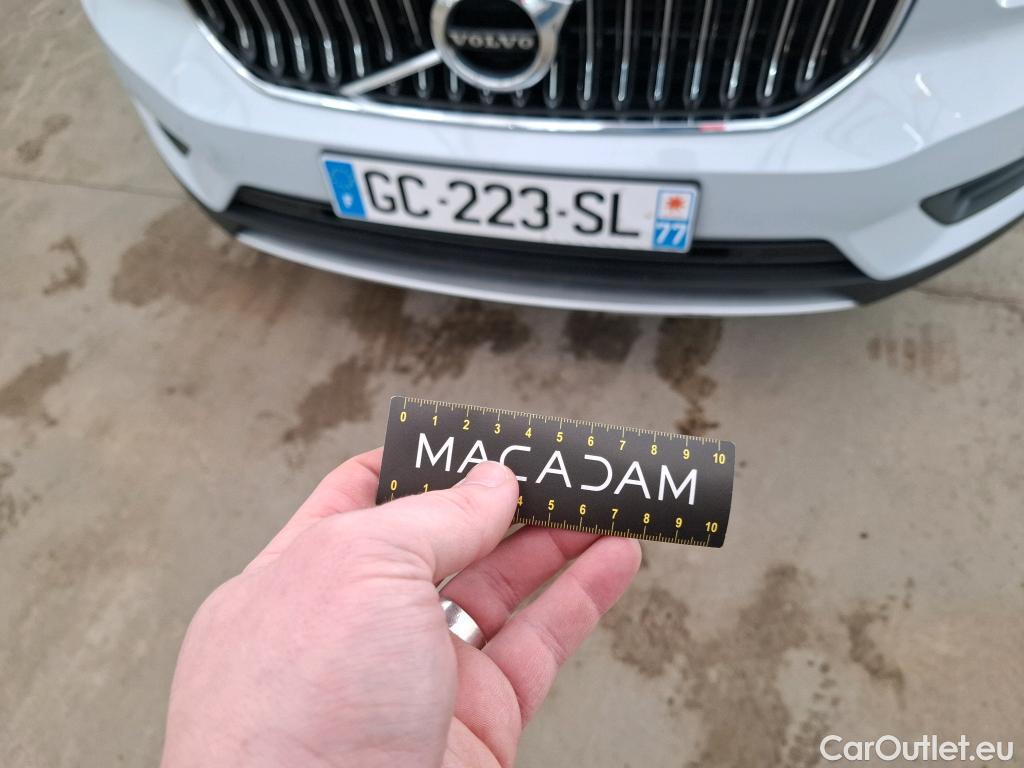  Volvo  XC 40 VOLVO XC40 / 2017 / 5P / SUV Recharge T5 262 DCT7 Inscription Busi #2