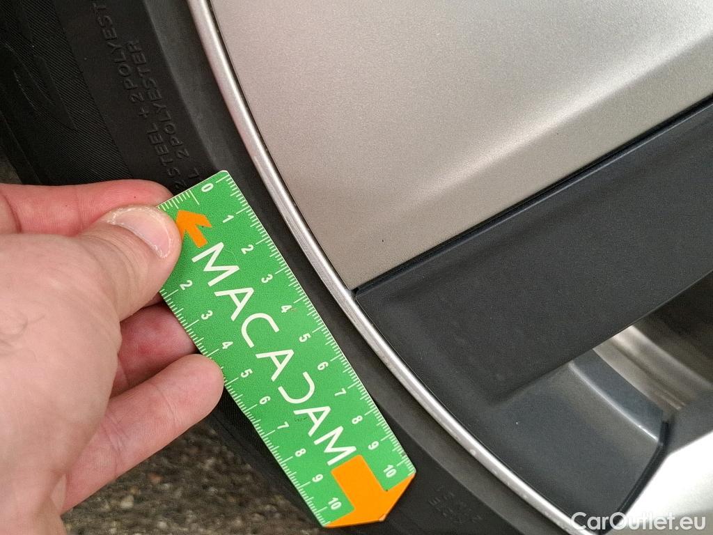  Tesla  Model Y TESLA  / 2021 / 5P / SUV RWD #15