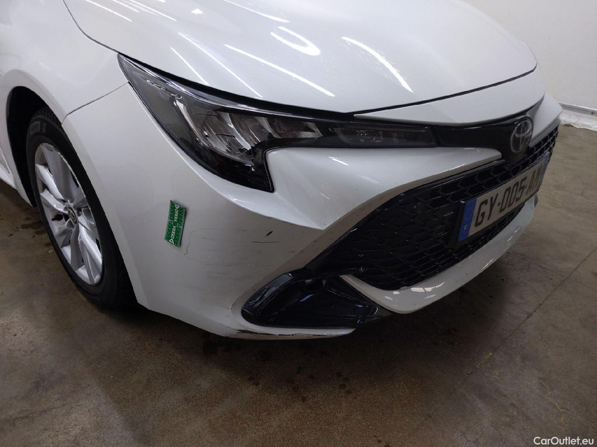  Toyota  Corolla TOYOTA  / 2022 / 5P / Berline Hybride 140h Dynamic #12