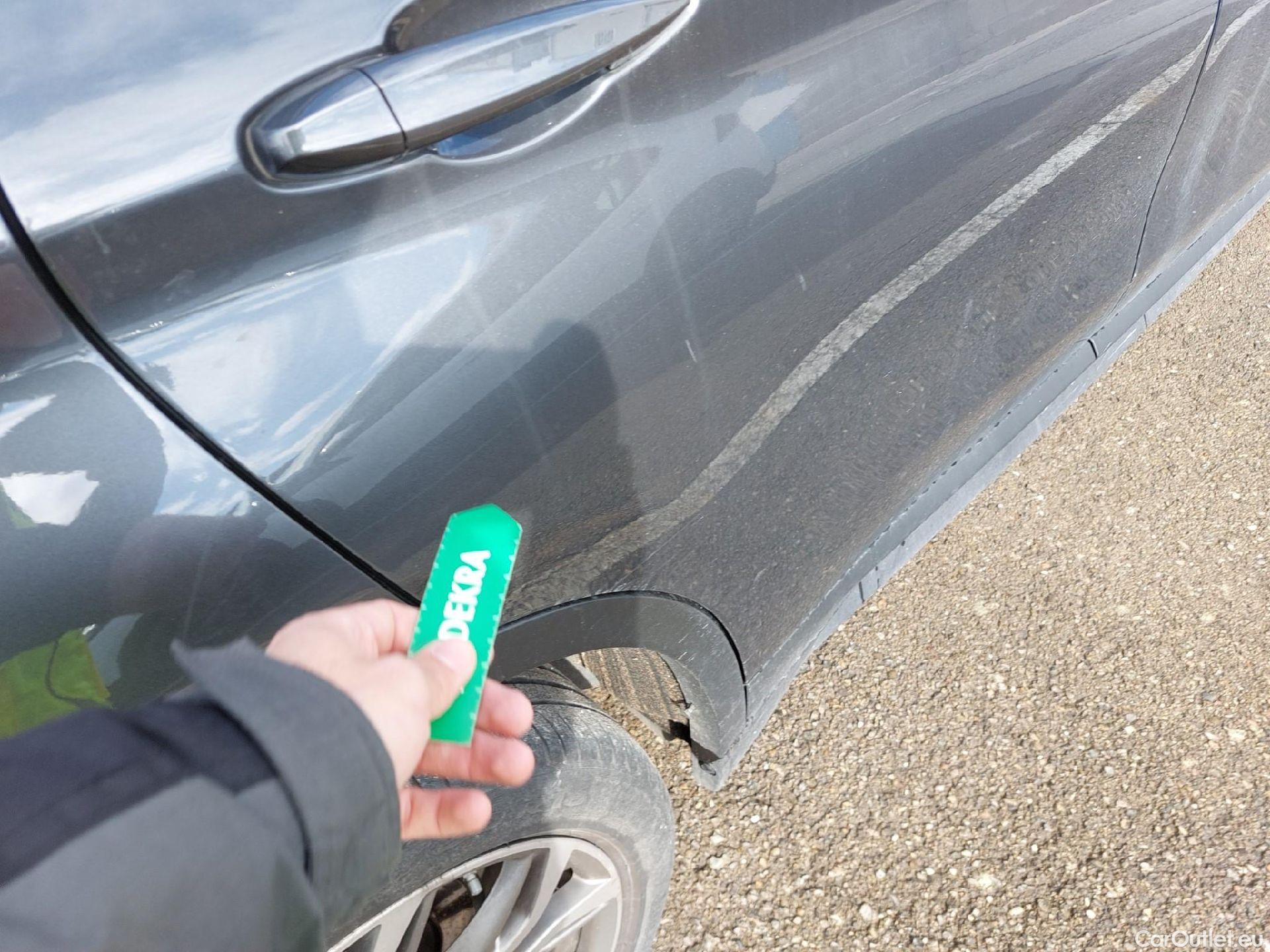  Bmw  X1 BMW  sDrive18i #17