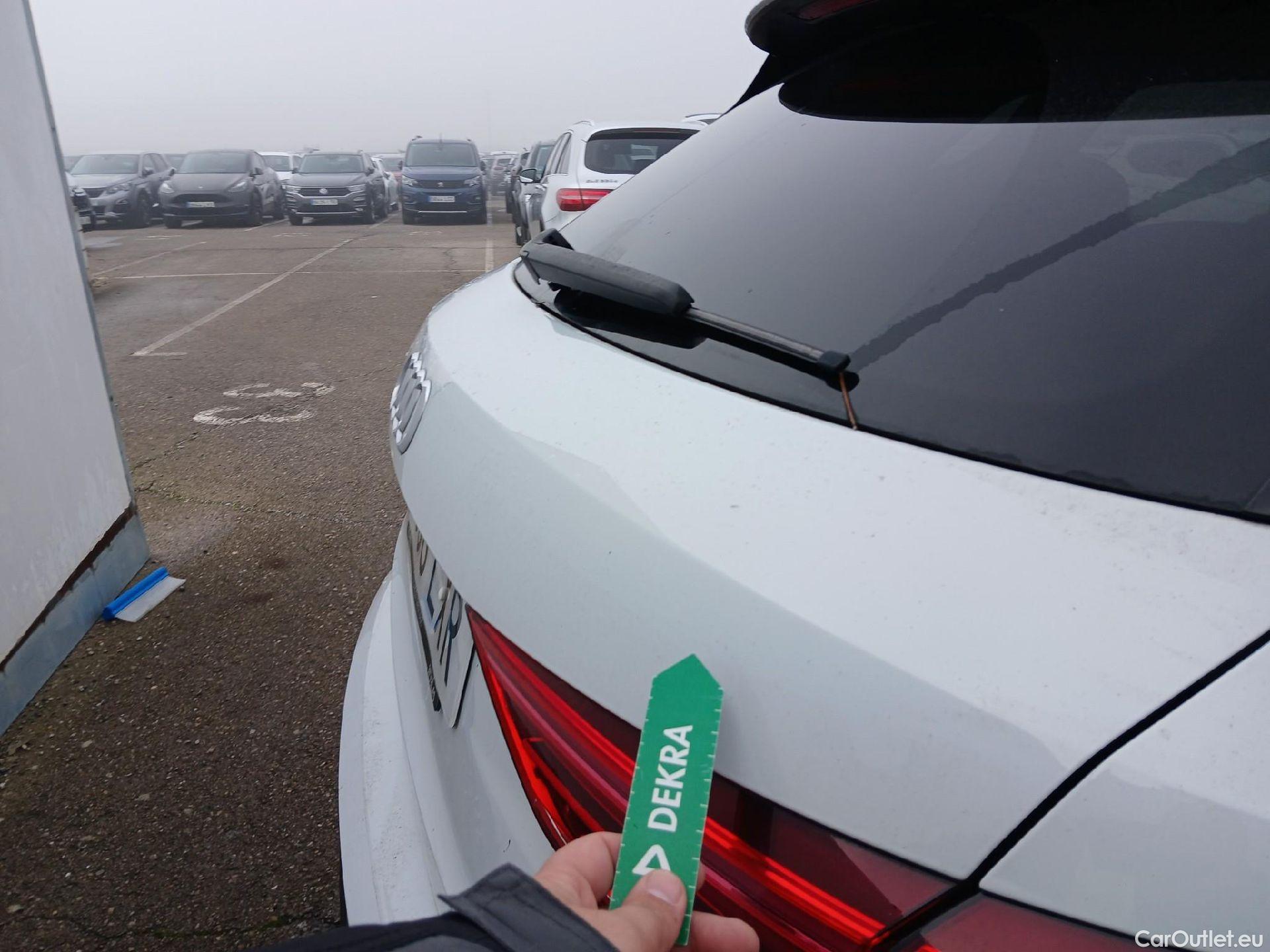  Audi  Q3 AUDI  / 2018 / 5P / todoterreno Advanced 35 TDI 110kW (150CV) S tronic #32