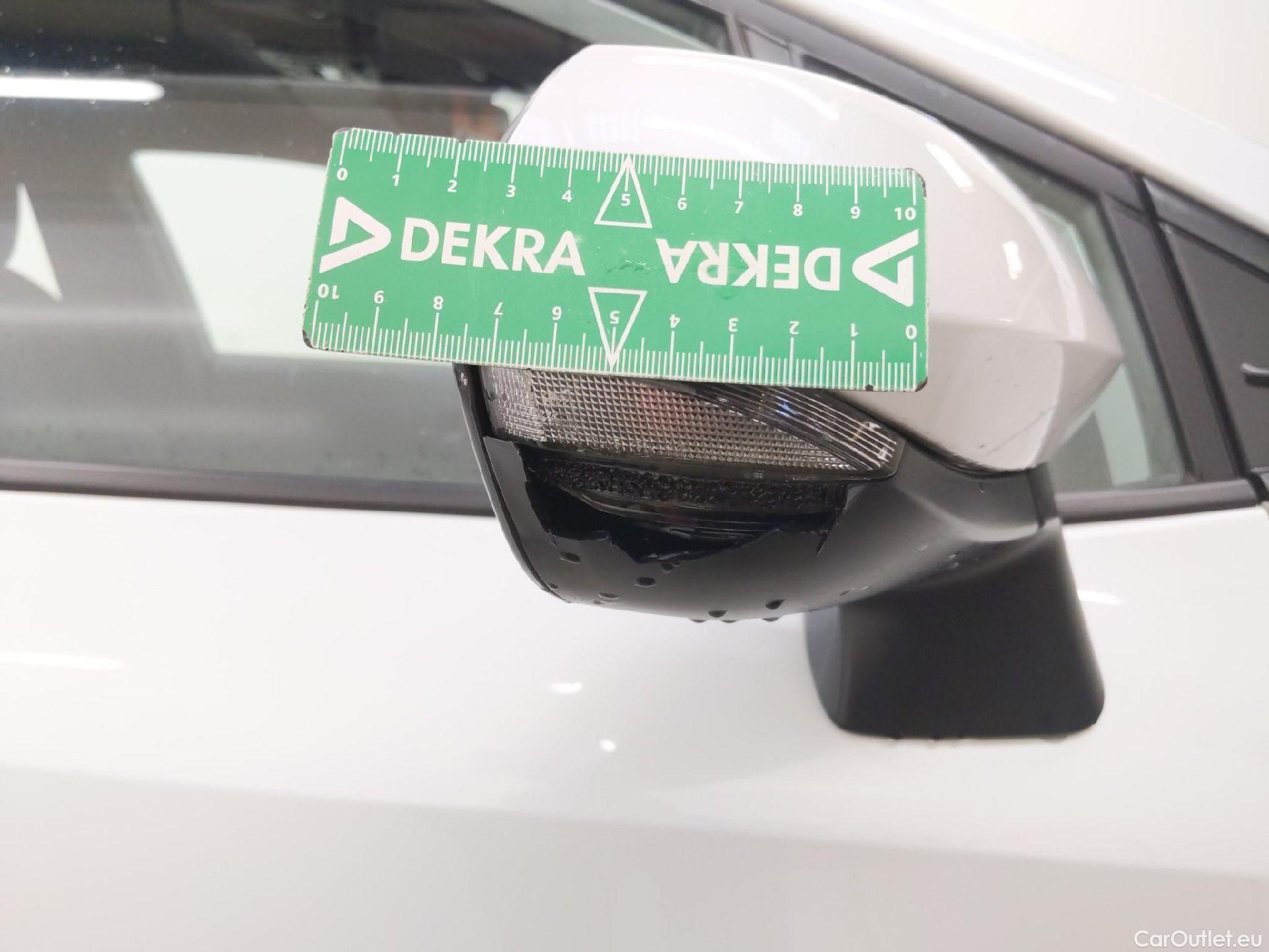  Toyota  Corolla TOYOTA  / 2022 / 5P / Berline Hybride 140h Dynamic #26