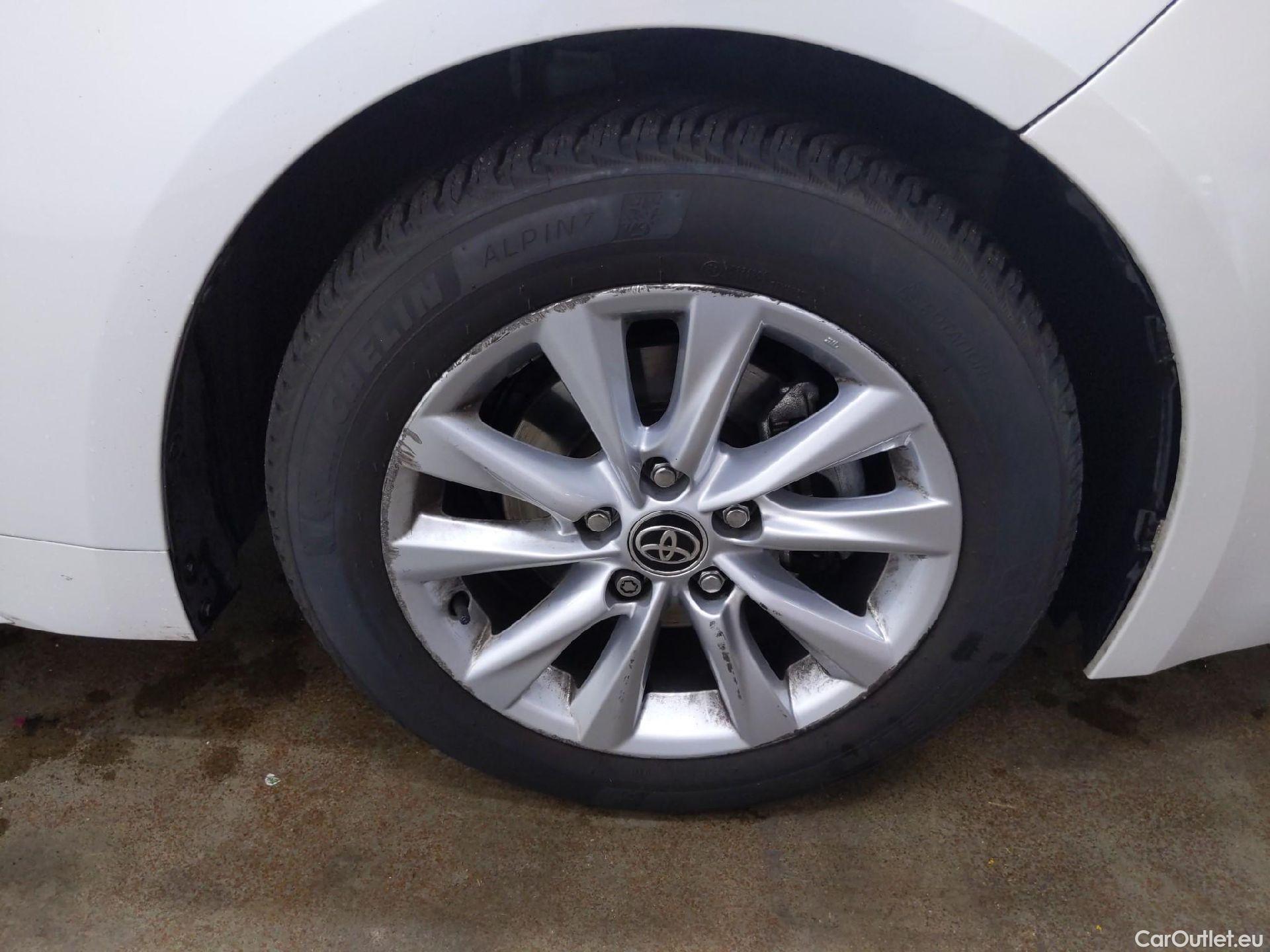  Toyota  Corolla TOYOTA  / 2022 / 5P / Berline Hybride 140h Dynamic #4