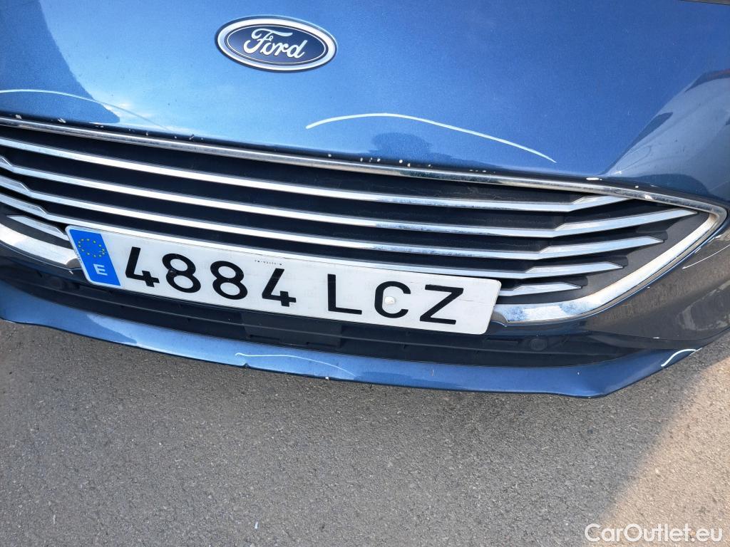  Ford  Focus FORD  / 2018 / 5P / familiar 1.5 Ecoblue 88kW Titanium Sportbr. #50