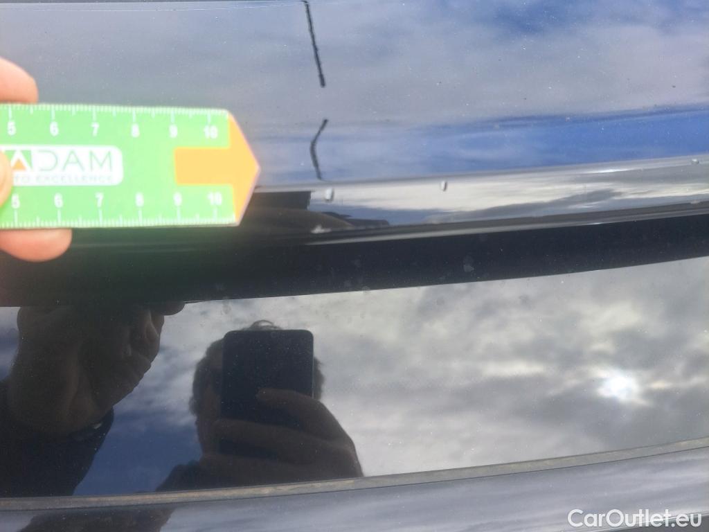  Citroen  C4 CITROEN  / 2020 / 5P / berlina con portón BlueHdi 130 S&S EAT8 Shine #30