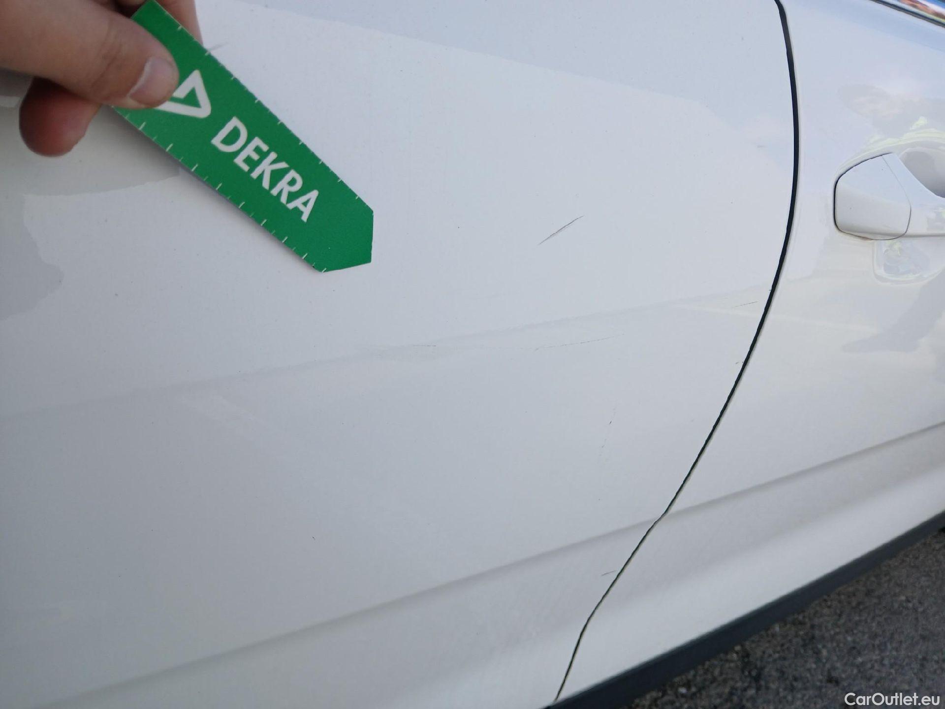  KIA  STONIC  Drive 1.0 T-GDI 120CV AT7 E6d #18