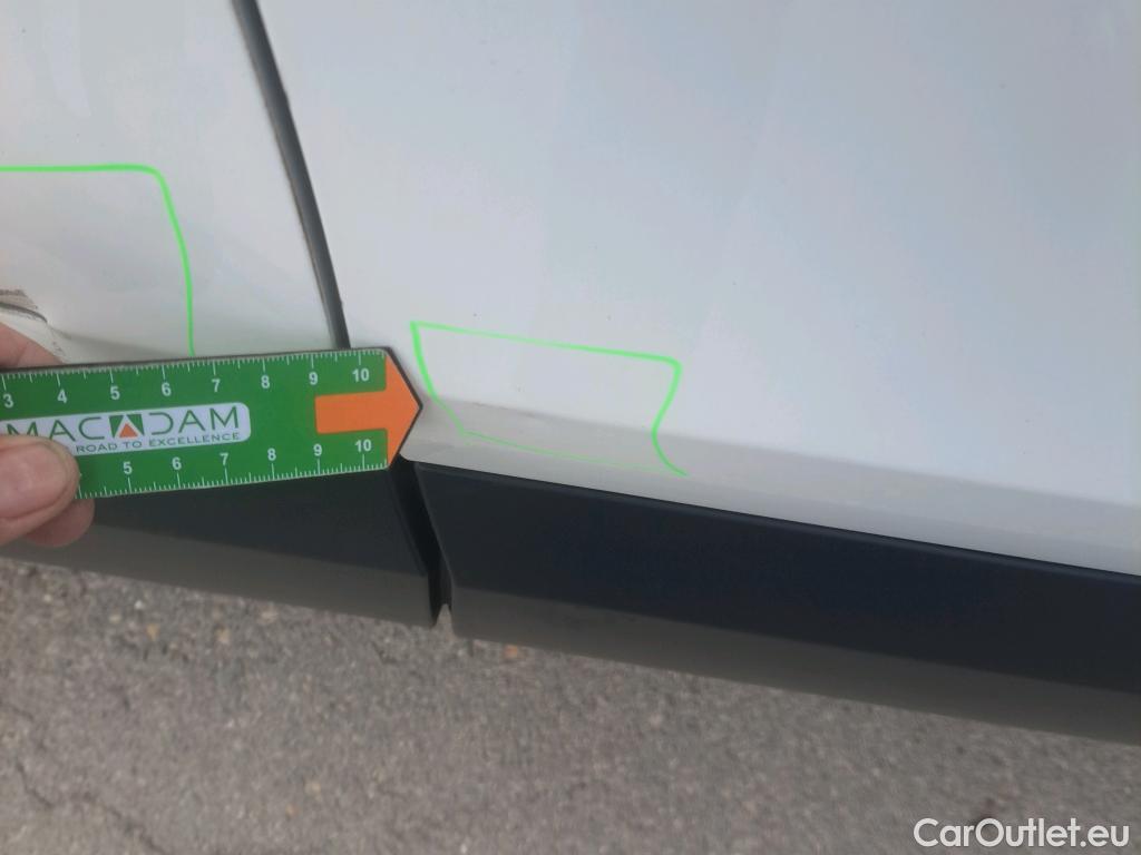  Citroen  C4 CITROEN  / 2020 / 5P / berlina con portón BlueHdi 130 S&S EAT8 Shine #11