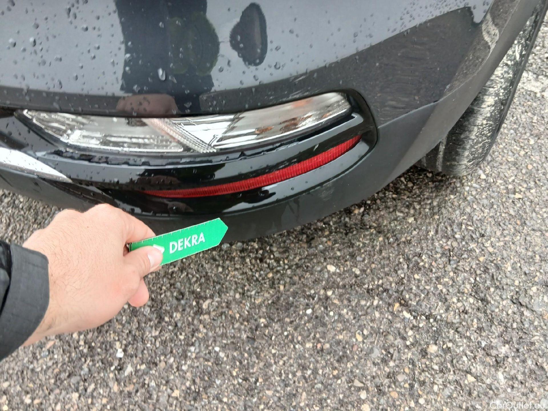  KIA  Sportage KIA  1.6MHEV Drive 100kW(136CV) 4x2(Crist Tintados)(CX) #19