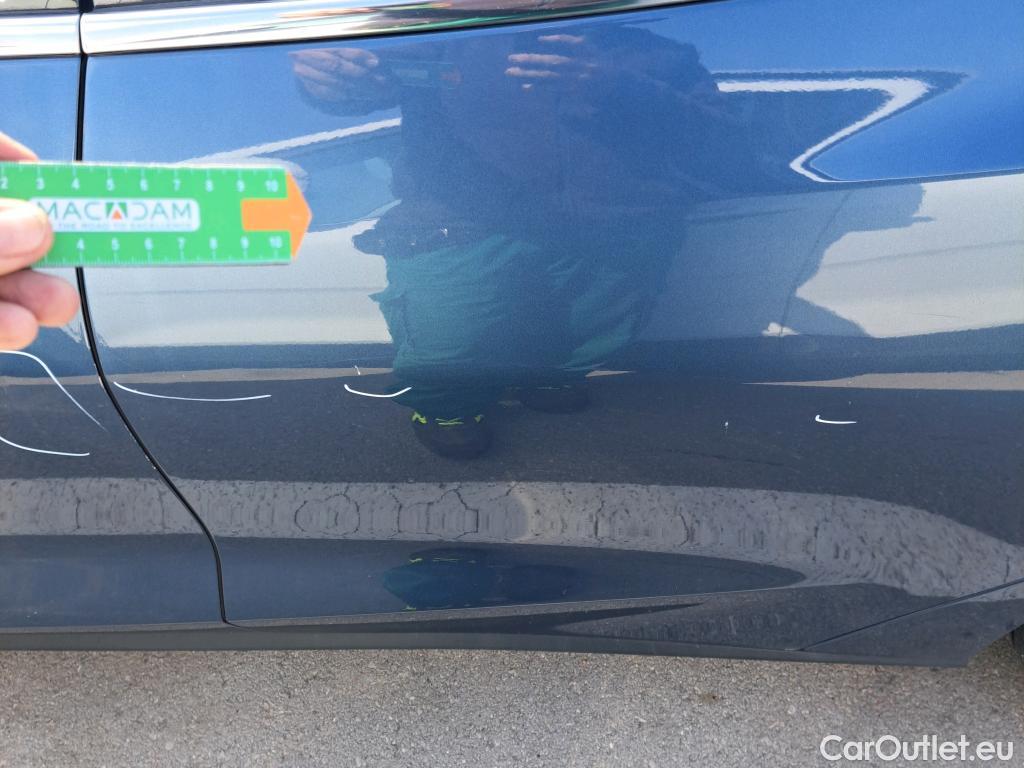  Ford  Focus FORD  / 2018 / 5P / familiar 1.5 Ecoblue 88kW Titanium Sportbr. #41