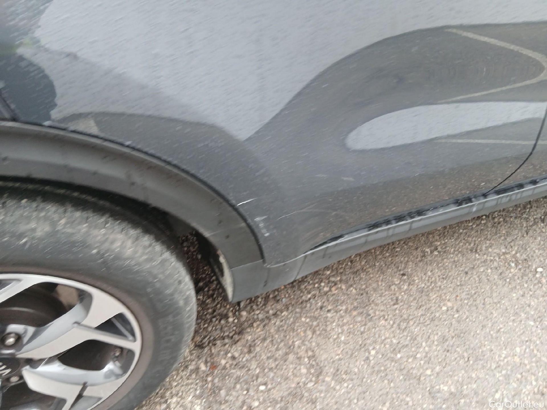  KIA  Sportage KIA  1.6MHEV Drive 100kW(136CV) 4x2(Crist Tintados)(CX) #26