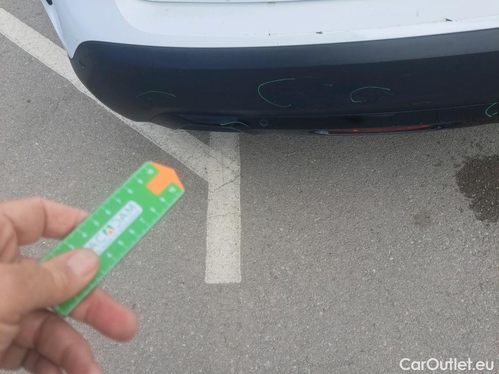  Citroen  C4 CITROEN  / 2020 / 5P / berlina con portón BlueHdi 130 S&S EAT8 Shine #31