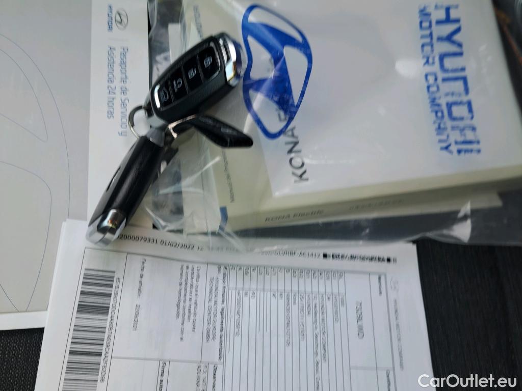  Hyundai  Konna HYUNDAI Kona / 2020 / 5P / todoterreno 150kW EV Tecno 2C #8