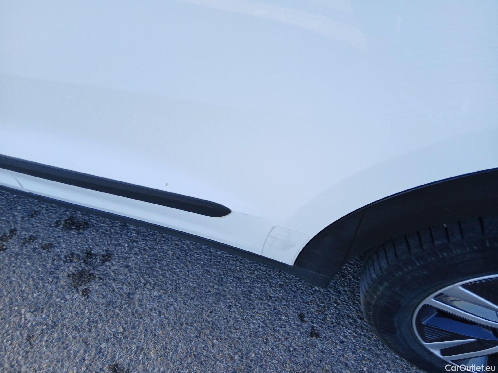  KIA  Niro KIA  / 2019 / 5P / crossover 1.6 GDi HEV 104kW (141CV) Drive #11