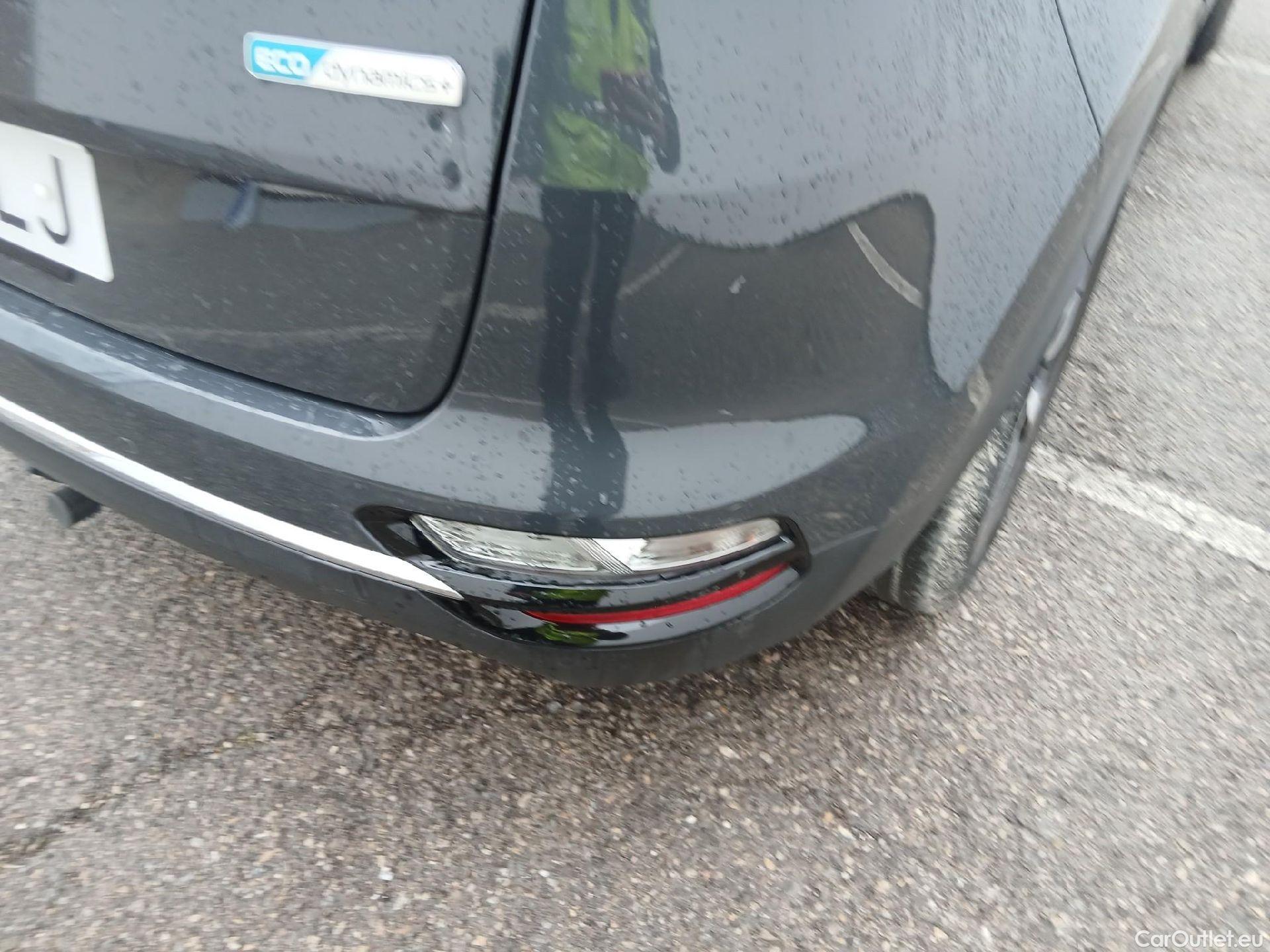  KIA  Sportage KIA  1.6MHEV Drive 100kW(136CV) 4x2(Crist Tintados)(CX) #15