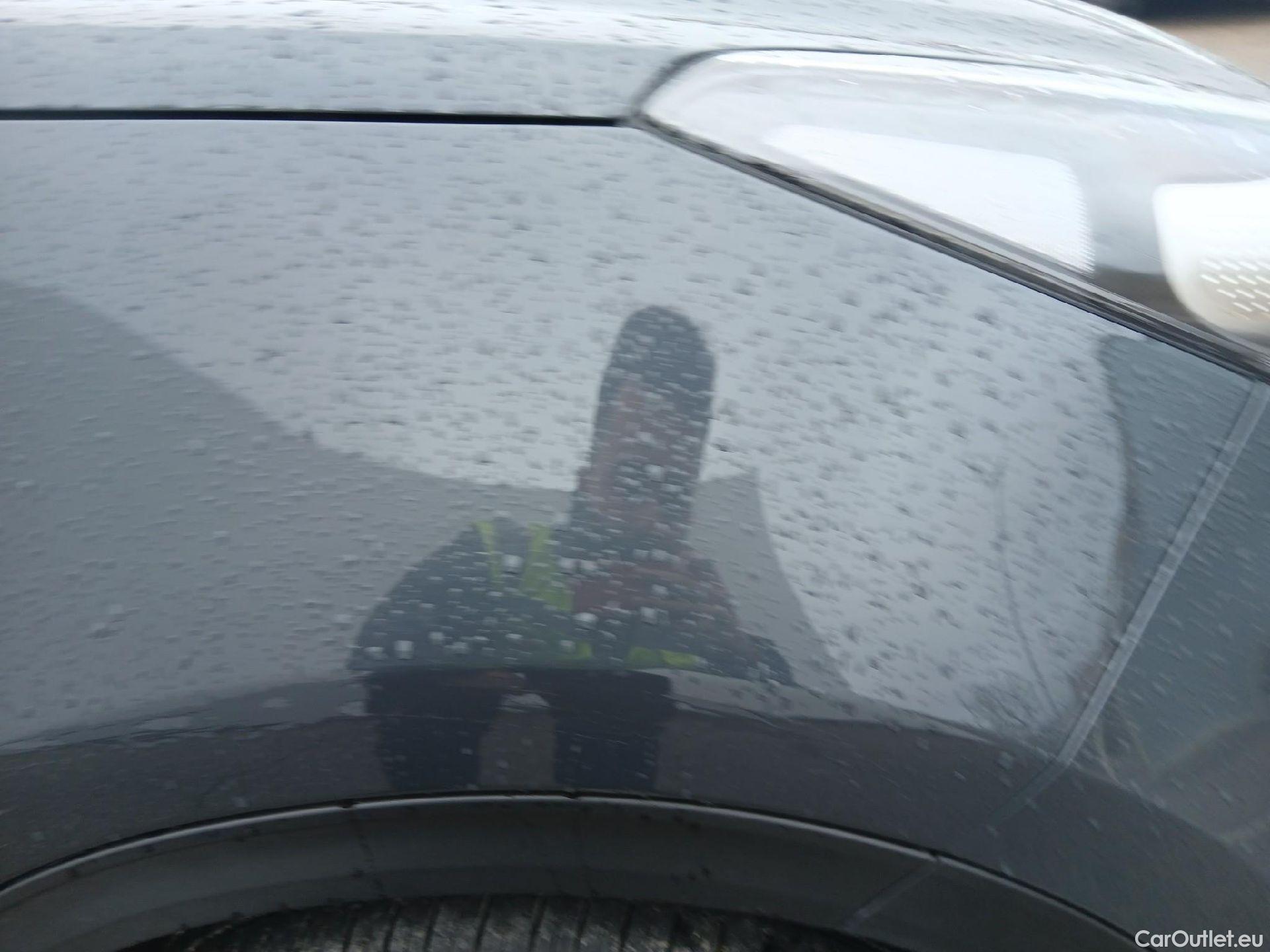  KIA  Sportage KIA  1.6MHEV Drive 100kW(136CV) 4x2(Crist Tintados)(CX) #29