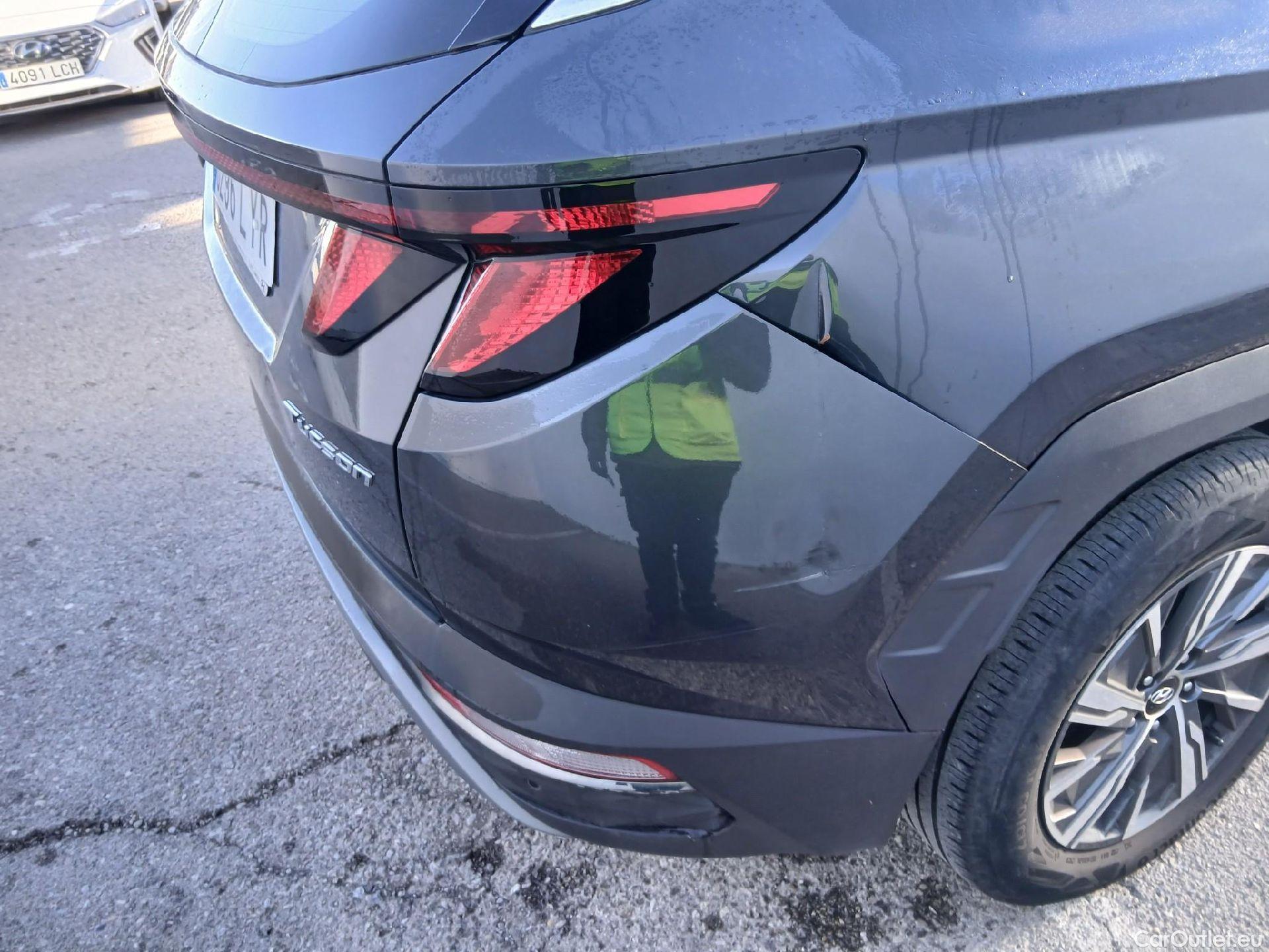  Hyundai  Tucson HYUNDAI  / 2020 / 5P / todoterreno 1.6 CRDI 85kW (115CV) Maxx #16