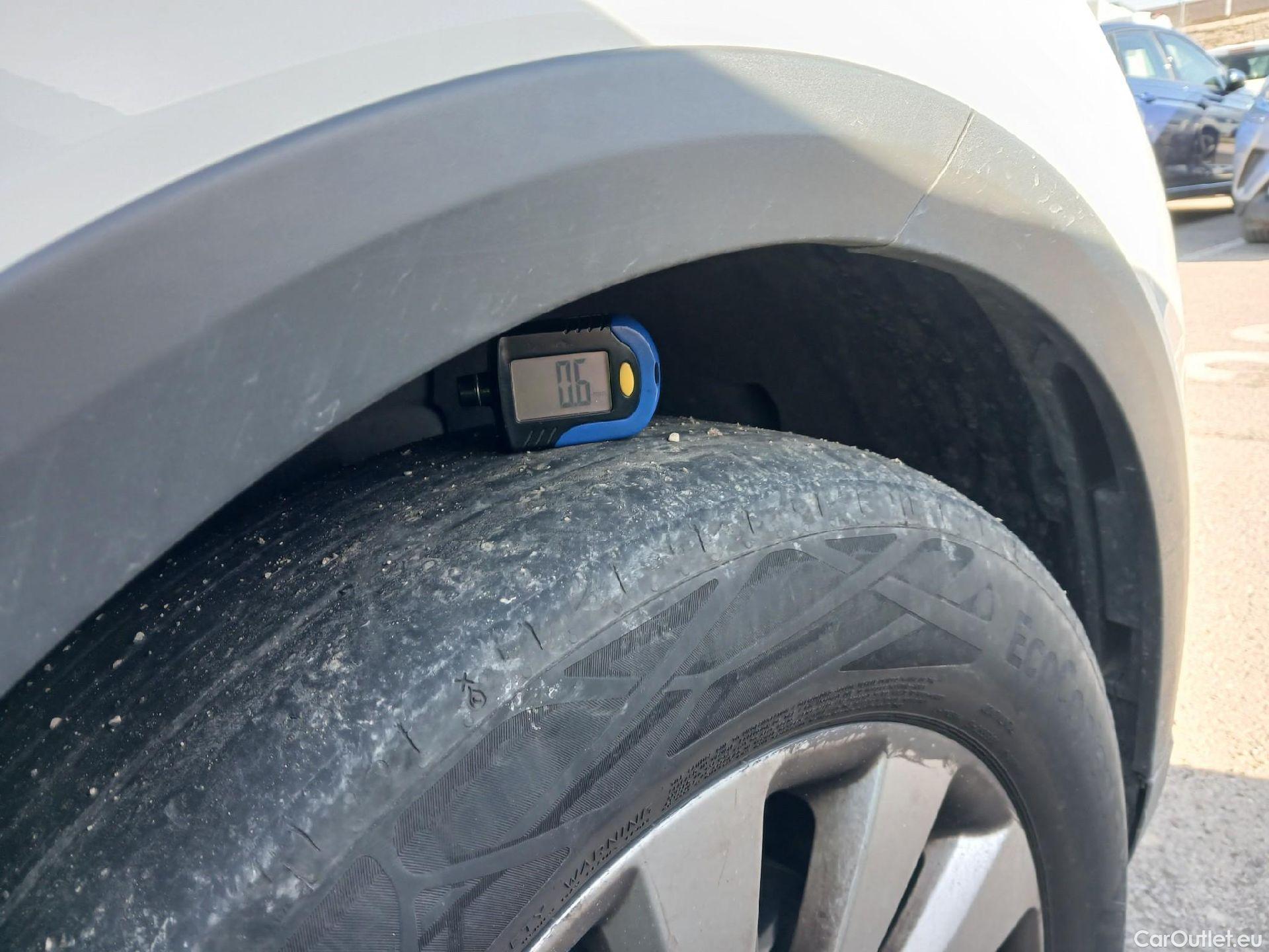  Seat  Arona  Style XM 1.0 TSI 110CV MT6 E6d * #4