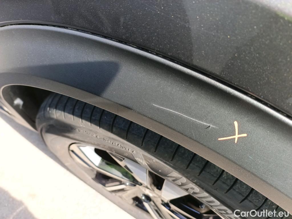  Peugeot  2008 PEUGEOT  / 2019 / 5P / todoterreno Allure Pack Puretech 130 S&S EAT8 (AC2) #14