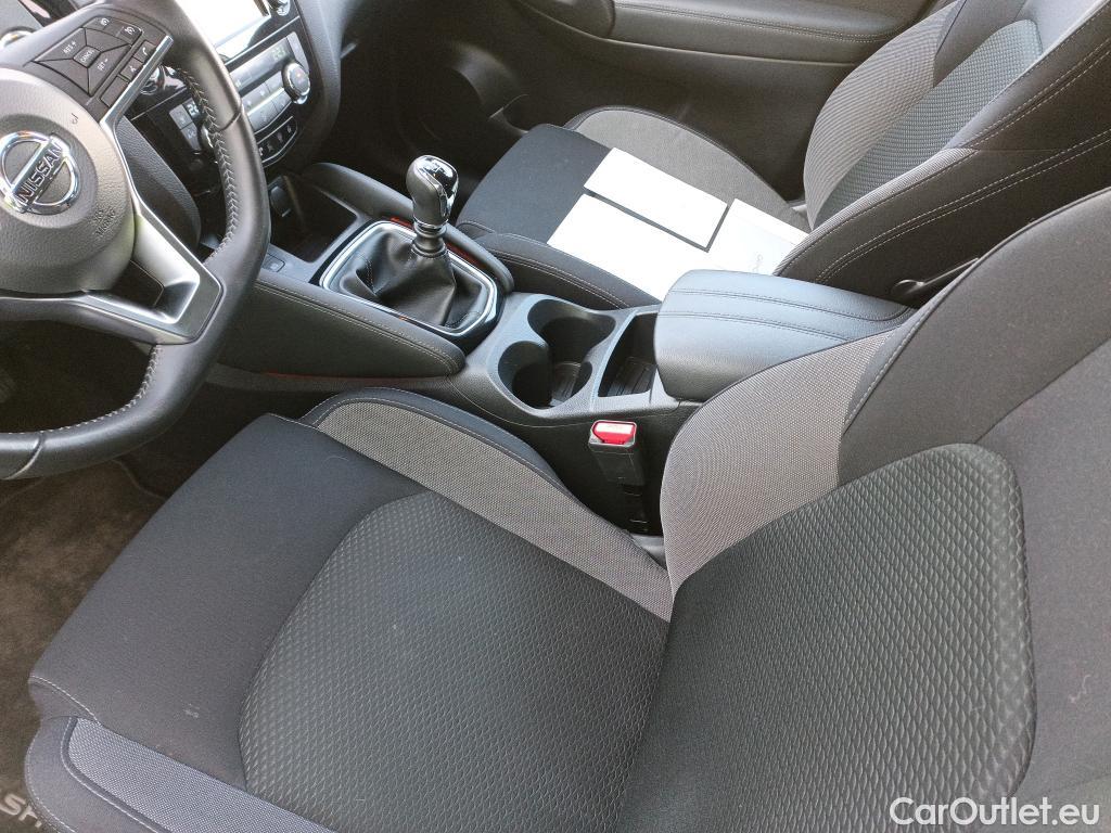  Nissan  Qashqai NISSAN  / 2017 / 5P / todoterreno dCi 150CV (110kW) N-CONNECTA (AC) #4