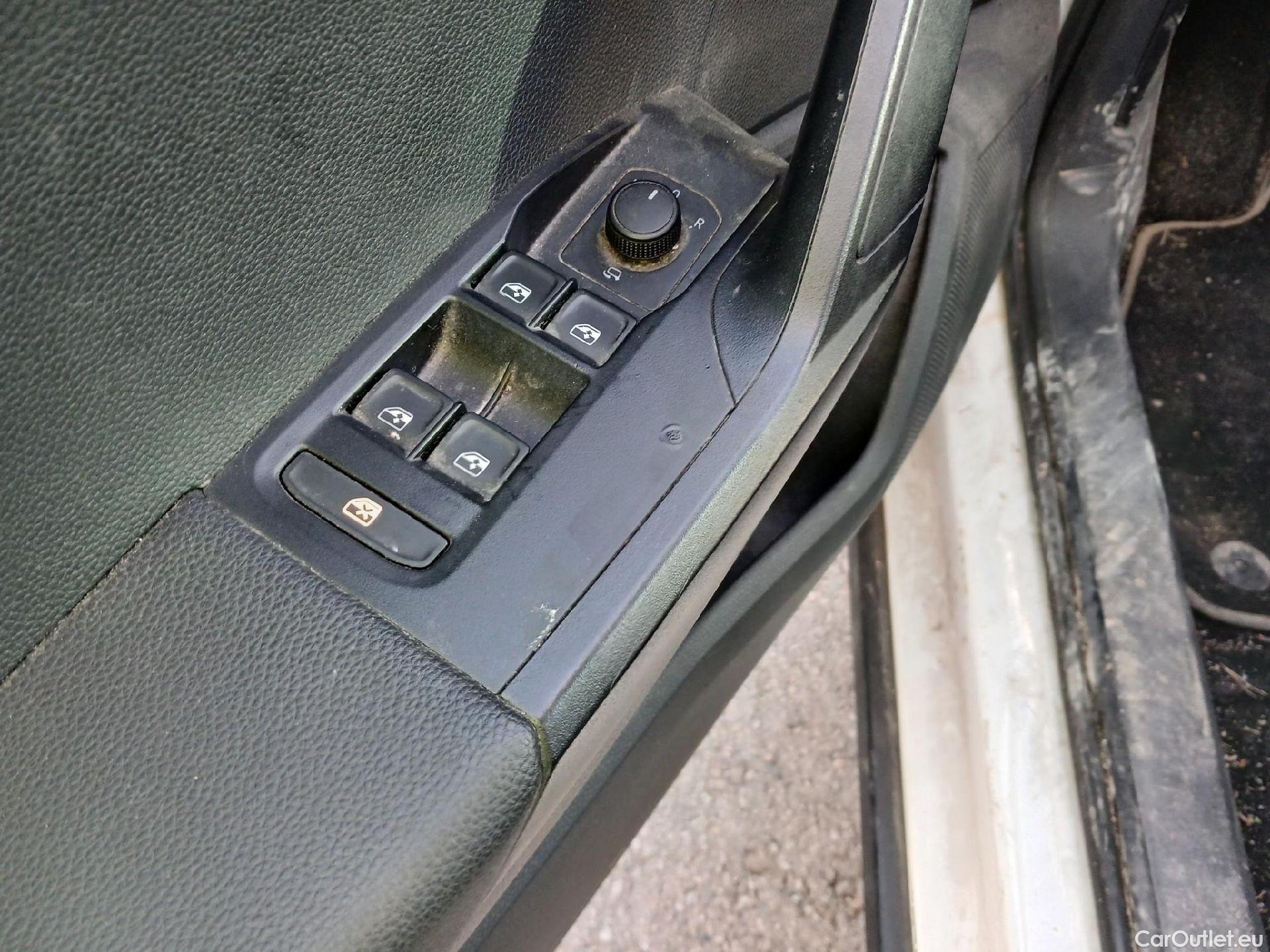  Seat  Arona  Style XM 1.0 TSI 110CV MT6 E6d * #38