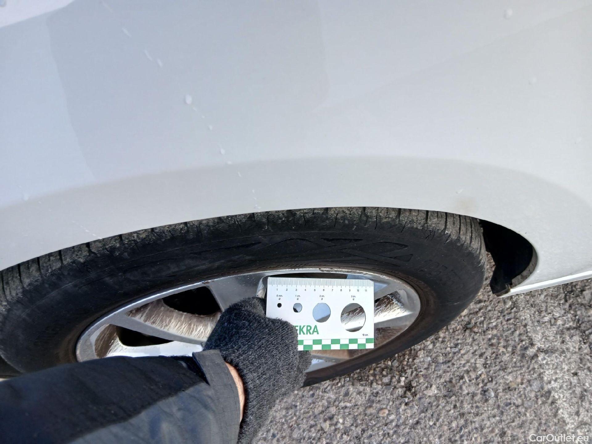  Opel  Corsa OPEL  1.2T XHL 74kW (100CV) Elegance #5