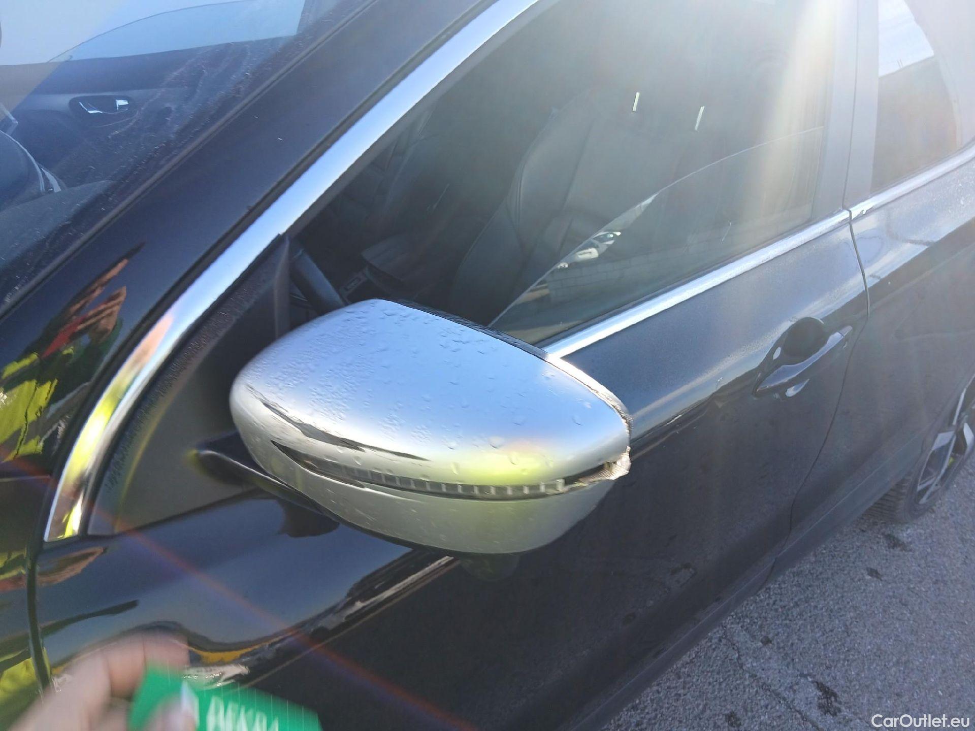  Nissan  Qashqai NISSAN  / 2017 / 5P / todoterreno dCi 85 kW (115 CV) E6D TEKNA+ #15