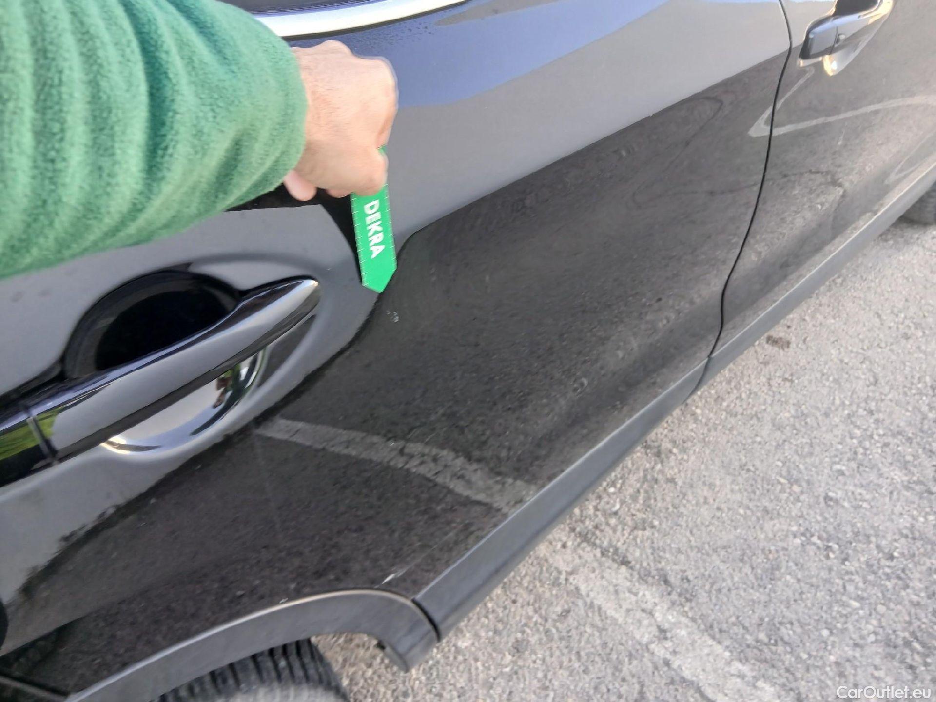  Nissan  Qashqai NISSAN  / 2017 / 5P / todoterreno dCi 85 kW (115 CV) E6D TEKNA+ #40