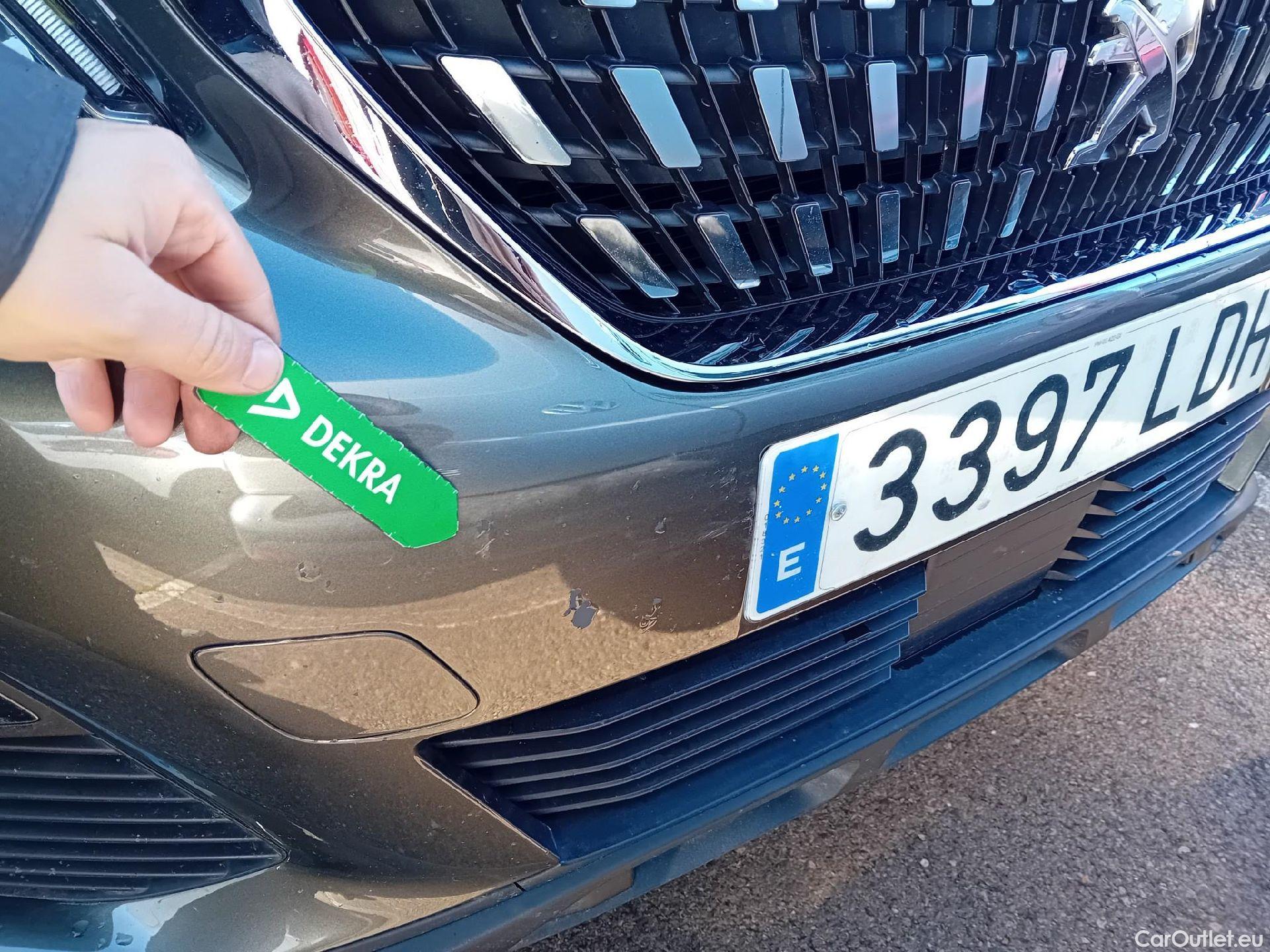  Peugeot  3008 PEUGEOT  / 2016 / 5P / todoterreno 1.5L BlueHDi 96kW (130CV) S&S Active (AC2) #2