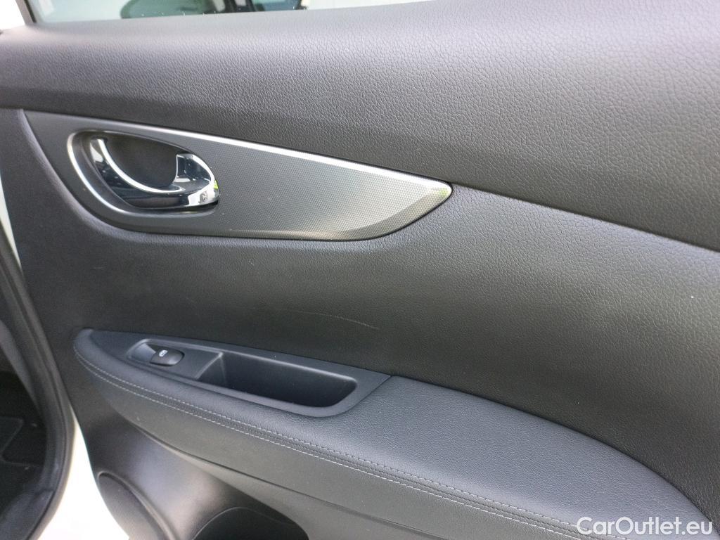  Nissan  Qashqai NISSAN  / 2017 / 5P / todoterreno dCi 150CV (110kW) N-CONNECTA (AC) #5