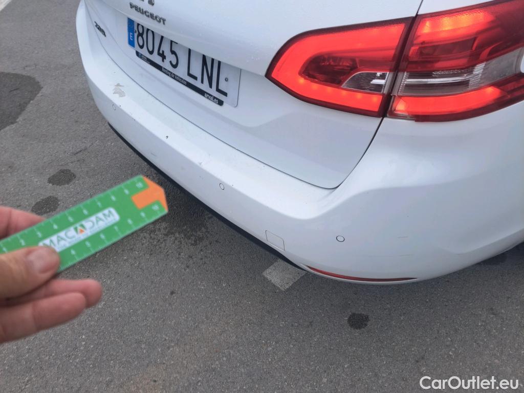  Peugeot  308 PEUGEOT  / 2017 / 5P / familiar SW Active Pack BlueHDi 130 S&S #12